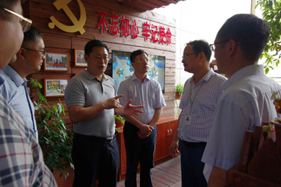 天心區(qū)委書記朱東鐵一行 視察指導(dǎo)大象建筑黨支部黨建工作